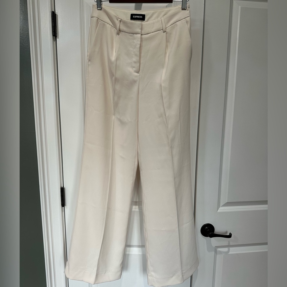 Express cream high-rise pleated trousers